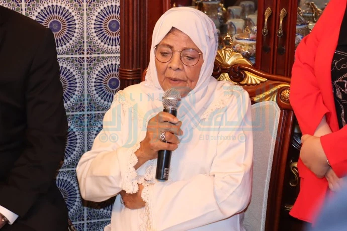 أرملة المجاهد المرحوم بوحفصي محمد توجه شكرها لوزير  المجاهدين ووالي وهران