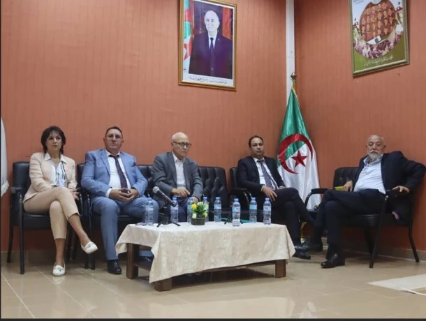 الأيام الجهوية الغربية لعلم الأورام الصدرية بالمؤسسة الاستشفائية  أول نوفمبر......رؤية وطنية موحدة لمكافحة سرطان الرئة