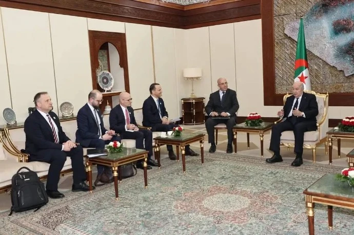 رئيس الجمهورية يستقبل نائب رئيس مجلس الوزراء، وزير الشؤون الخارجية البولندي