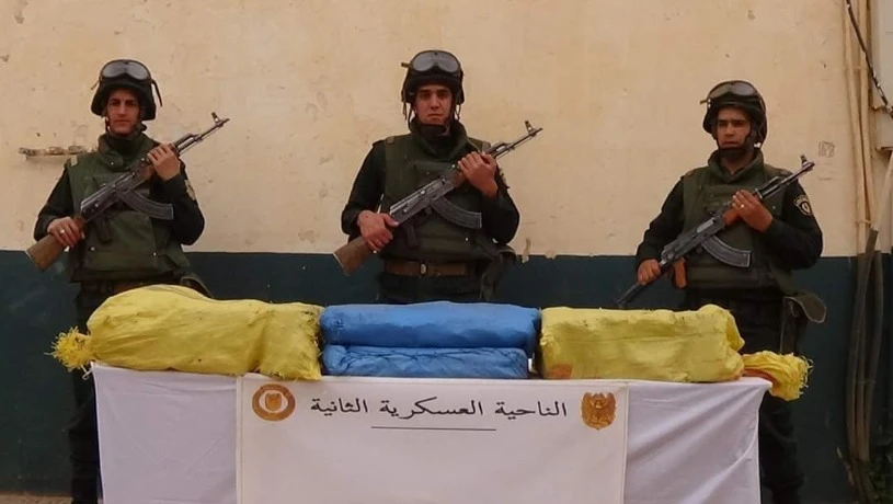 الجيش الوطني الشعبي: إحباط محاولات إدخال 12 قنطارا من الكيف المعالج عبر الحدود الغربية