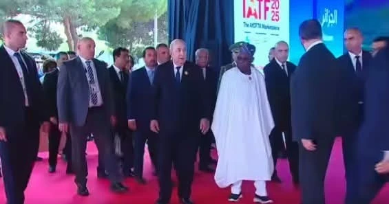 رئيس الجمهورية يزور أجنحة معرض التجارة البينية الافريقية 2025
