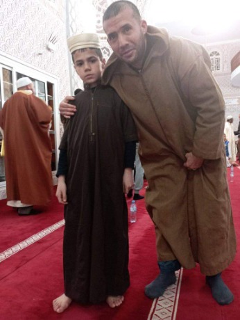 الطفل بناصر عبد العزيز من تلمسان : أتم نصف القرآن الكريم و يطمح تعلم مختلف القراءات