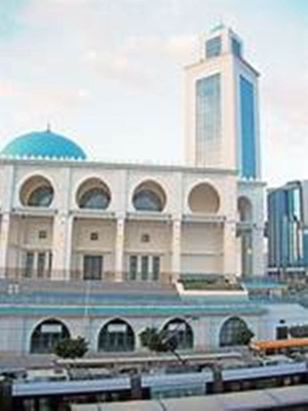 المسجد القطب "عبد الحميد ابن باديس"بوهران..ثاني أكبر جامع بالوطن