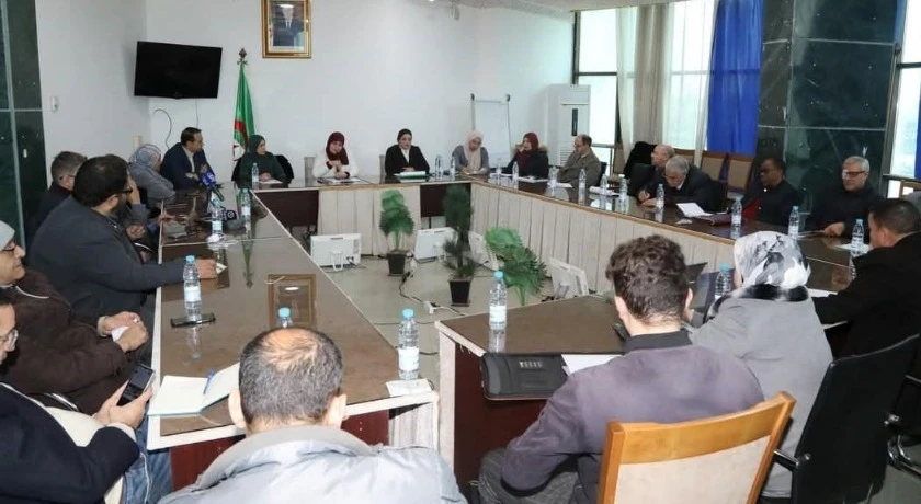 في ندوة صحفية مشتركة بسيدي بلعباس ... تأكيد القطاعات الفاعلة على العمل التنسيقي والإستباقي لشهر رمضان