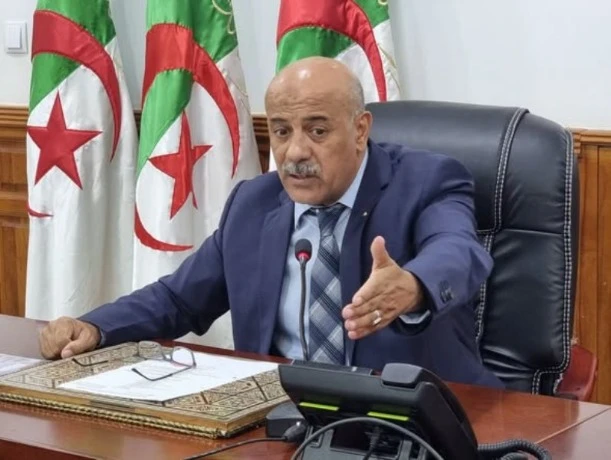 البيض...الوالي نور الدين بلعريبي يشدد على تطهير مدونة المشاريع