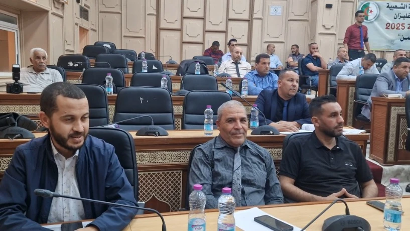 غليزان تناقش ميزانية 2026: التنمية في قلب الاهتمام