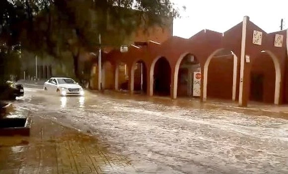 أمطار رعدية مرتقبة اليوم الأحد بعدة ولايات