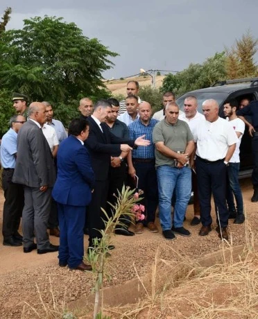 والي الشلف يُعاين مشاريع تنموية بـ3 بلديات :تعليمات بضرورة تسريع وتيرة الأشغال