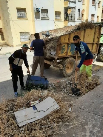 غليزان :   لأجل مدينة نظيفة جهود متواصلة لإعادة الاعتبار  لأحياء سيدي أمحمد بن علي