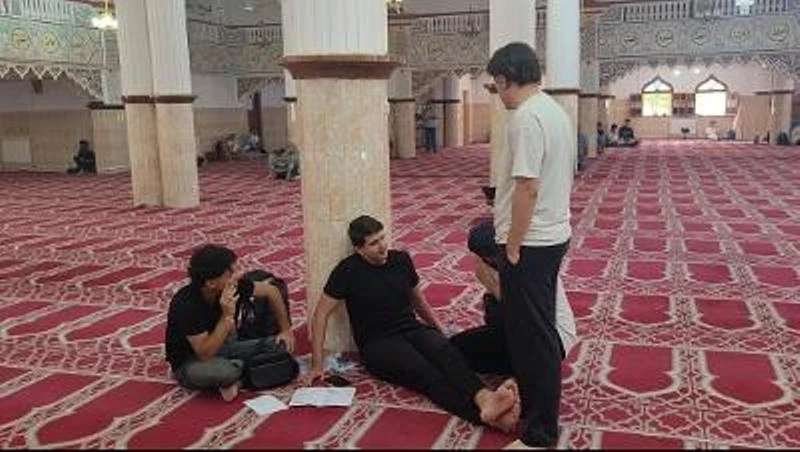عين تموشنت ...بيوت الله تحتضن مترشحي البكالوري