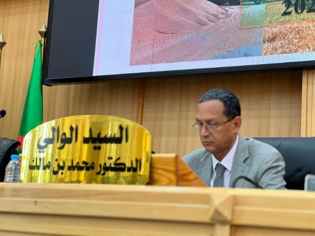 الاغواط... الوالي يشدد على استكمال التحضيرات بالمؤسسات التربوية والجامعية والمهنية