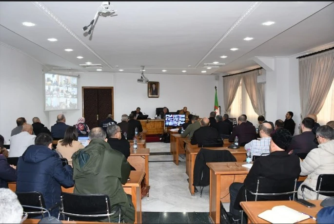 غليزان: اجتماع لتقييم مخلفات التساقطات المطرية،والتحضير لشهر رمضان