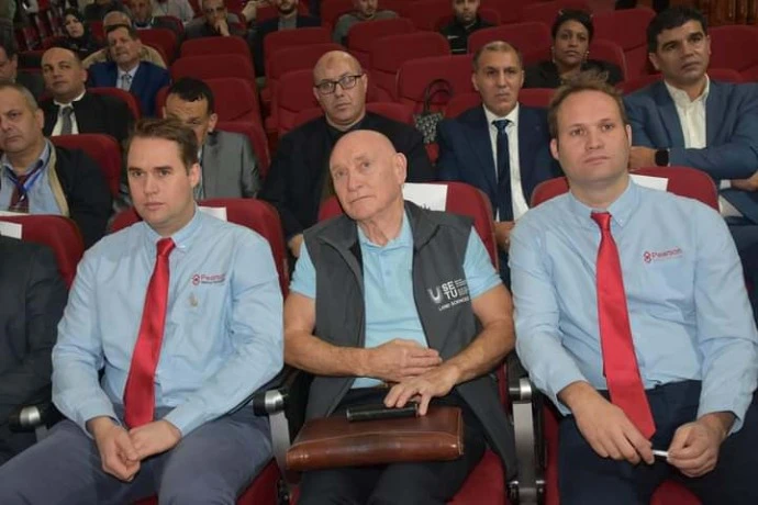 معسكر : يوم دراسي حول إدماج التكنولوجيا والذكاء  الاصطناعي  في تربية الأبقار