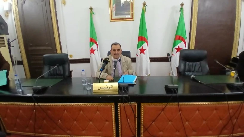 "مير"  بلدية بلعباس مغربي ميلود ينشط ندوة صحفية..."عمليات تجديد الشبكات تدرك الـ70 بالمائة"