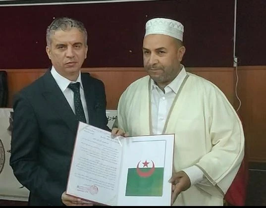 إحياءً لليوم الوطني للإمام بمعسكر  ..توزيع مقررات الاستفادة من سكنات وظيفية