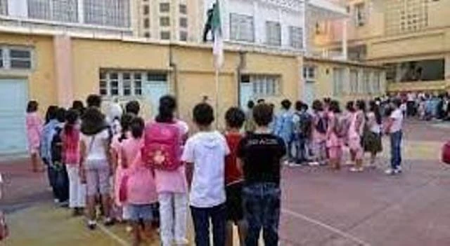 التلاميذ يعودون  اليوم إلى مقاعد الدراسة بعد العطلة الربيعية...  أمل في استدراك  النقائص في  الفصل الثالث