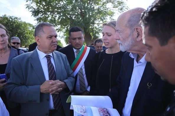 برنامج "أديل" لدعم التنمية المحلية المندمجة بتيارت   ...تقديم عرض حول تهيئة السوق الأسبوعي بمدروسة