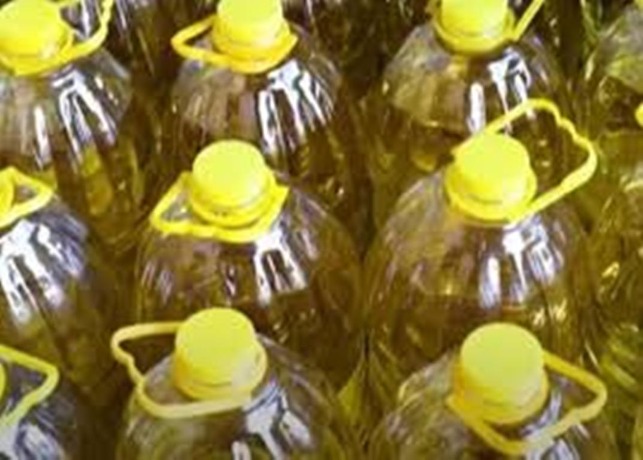 زيت المائدة مفقود أيضا بالأسواق التضامنية لمستغانم