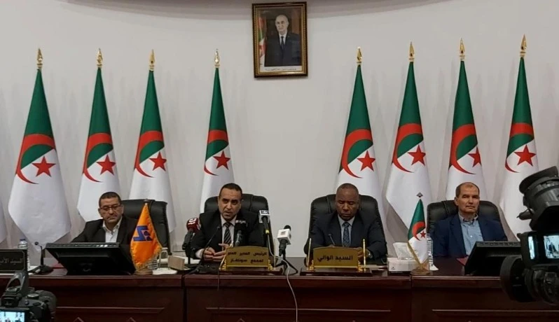 الرئيس المدير العام لسونلغاز : محطتان جديدتان لنقل الكهرباء بغليزان