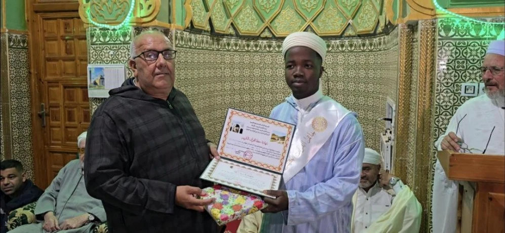 في الذكرى 71 لاندلاع الثورة المجيدة   زاوية سيدي علي الحاج بتيسمسيلت..... تحتفل بتخرج 43 حافظا للقرآن