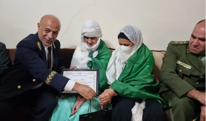 زيارات مجاملة  لأبناء وأرامل الشهداء بالبيض