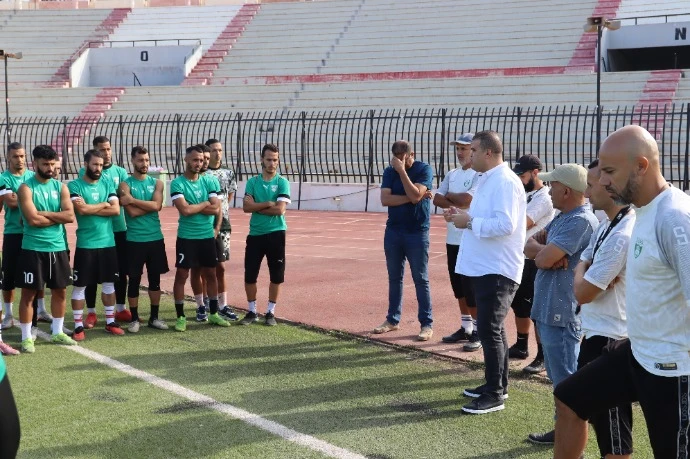 جمعية وهران تجري أول حصة تدريبية بملعب زبانة ...التركيز على العمل البدني والتكتيكي