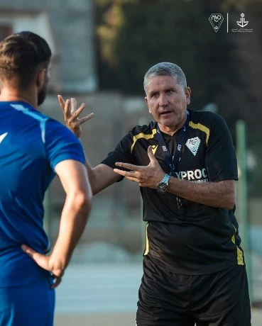 غاريدو : "حزين للخسارة القاسية ، قدمنا هدايا مجانية والاماكن ستكون لمن يستحقها"