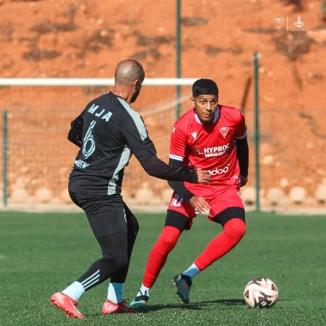 مولودية وهران... قناد يخلف حجيوي على رأس مجلس الإدارة