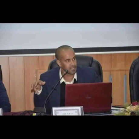 الدكتور مراد ميلود أستاذ الإعلام والاتصال بجامعة باتنة: إنجاز القرن دفع قوي على جميع الأصعدة