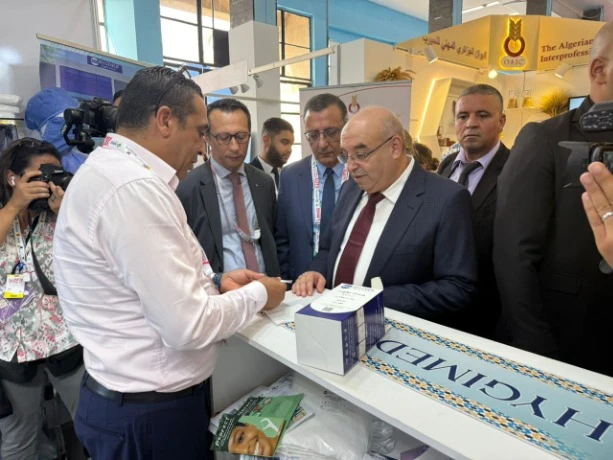 معرض التجارة البينية الإفريقية :   نحو توقيع عقود استثمارية بقيمة 400 مليون دولار في الصناعة الصيدلانية