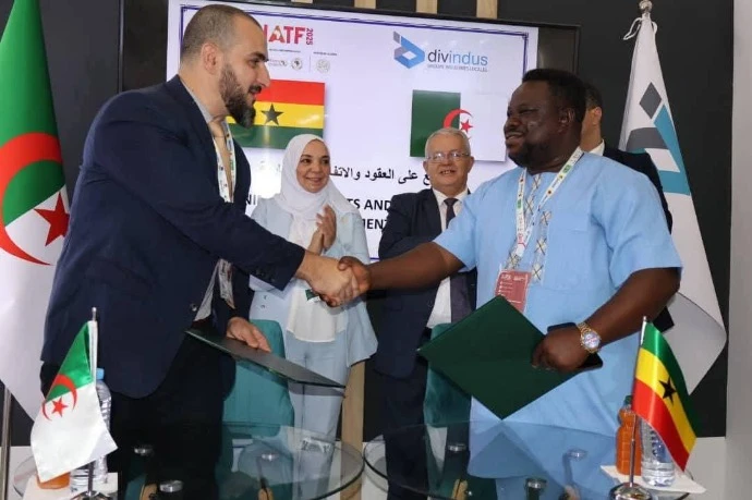 مجمع الصناعات المحلية يوقع ثلاثة مذكرات تفاهم لتصدير مواد البناء مع شركات من سيراليون و غينيا و إثيوبيا