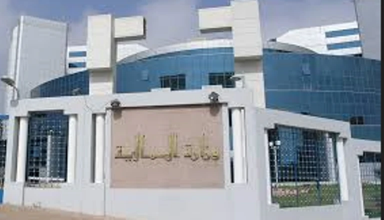 منح الاعتماد لأربعة سماسرة للتأمين