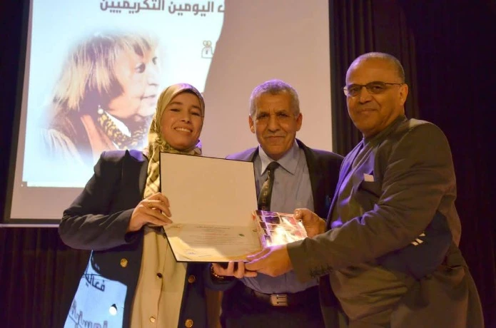 الجمعية الثقافية "آثار العابرين" بوهران ...حفل تكريمي على شرف الفائزين في المسابقة الأدبية "أم سهام"