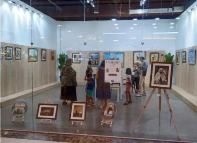 الفنان التشكيلي جمال الدين مبرك يعرض اعماله بالجزائر