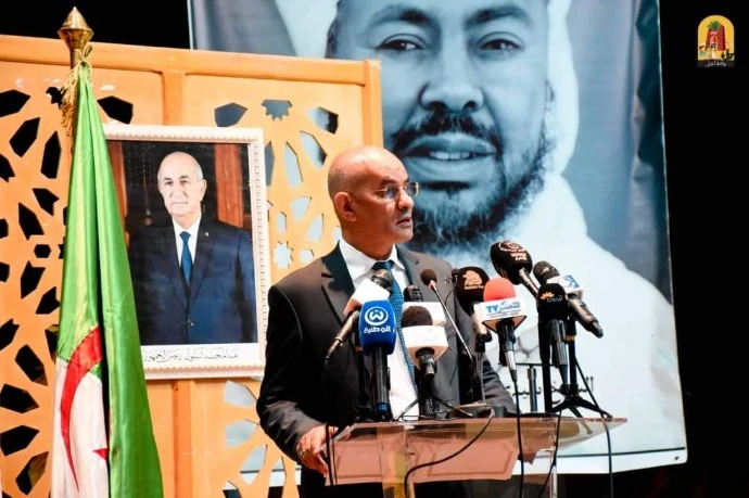 مدارس الشيخ محمد بن لكبير بوصلة العلم والإمامة وطلبته نسخ منه