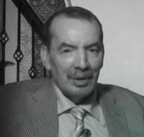 الاعلامي أحمد  بن يعقوب في ذمة الله