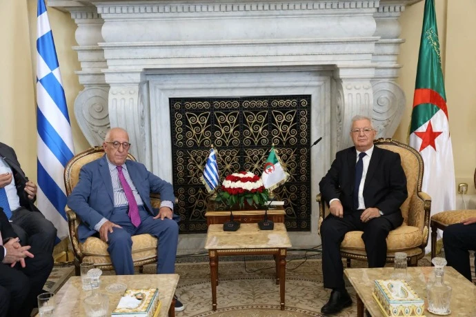 ناصري يستقبل رئيس البرلمان اليوناني