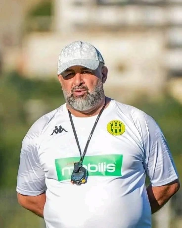 مولودية وهران تشرع في اجراء ات فسخ عقود المسرحين...  عمراني يغادر العارضة الفنية وبن شيخة مرشح لخلافته