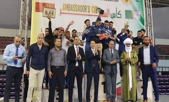 فوفينام فيات فوداو: تتويج الجمعية الوطنية للأمن الوطني بكأس السفير