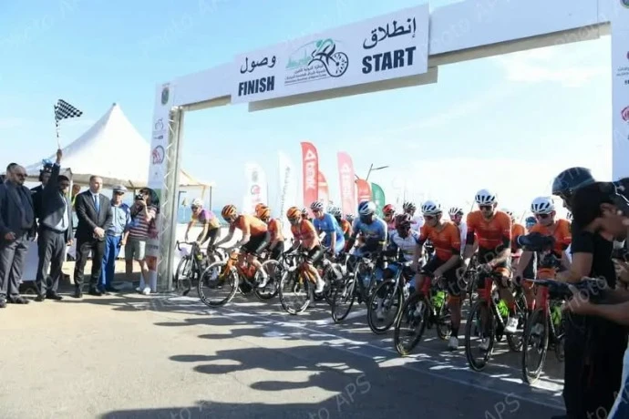 الجائزة الدولية الكبرى لمدينة الجزائر : انطلاق الطبعة ال19 بمشاركة 120 دراجا من 13 دولة