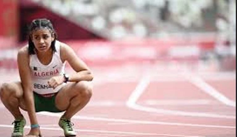 العداءة لبنى بن حاجة تحسن رقمها القياسي الوطني بفرجينيا الأمريكية