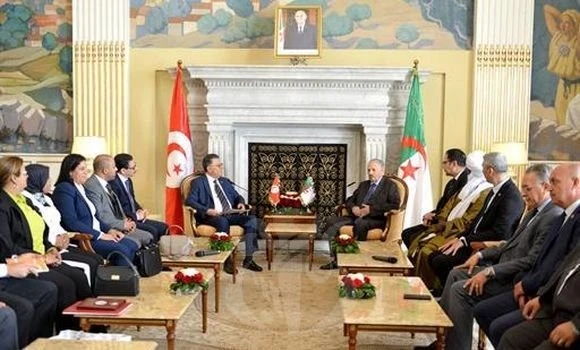 قوجيل يستقبل رئيس مجلس نواب الشعب التونسي