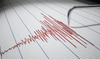 زلزال بقوة 5.3 يضرب شرق إيران