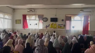 تزامنا مع حلول السنة الهجرية الجديدة : تكريم خاتمات كتاب الله واطلاق المدرسةالقرآنية الصيفية  من مسجد الفتح