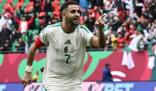 الفيفا  تحتفي  بمسيرة محرز الذهبية وتستحضر إنجازاته قبل المونديال : نجم الخضر ضمن قائمة 26 نجما منتظرا في كأس العالم 2026