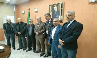 وزير الصحة يجتمع مع النقابة الوطنية لأساتذة التعليم شبه الطبي للاستماع الى  انشغالاتهم المهنية