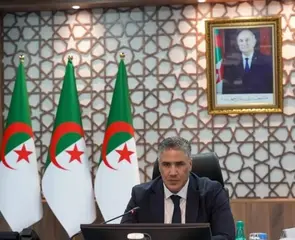 وزارة السكن والعمران والمدينة والتهيئة العمرانية :  المصادقة على ورقة الطريق القطاعية