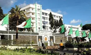 الأمين العام لوزارة الدفاع الوطني يستقبل نائب رئيس لجنة الدفاع والأمن  للمجلس الفيدرالي الروسي