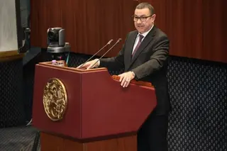 سعيود: "لا يوجد أي تراجع عن صرف منحة السفر"