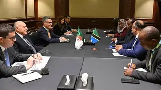 الدورة الثانية لمنتدى الشراكة الإفريقية-الروسية: عطاف يجري بالقاهرة  محادثات مع نظيره التنزاني